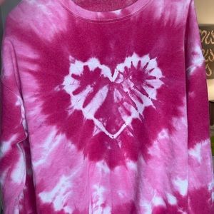 Urban Outfitters tie-dye OS heart sweatshirt